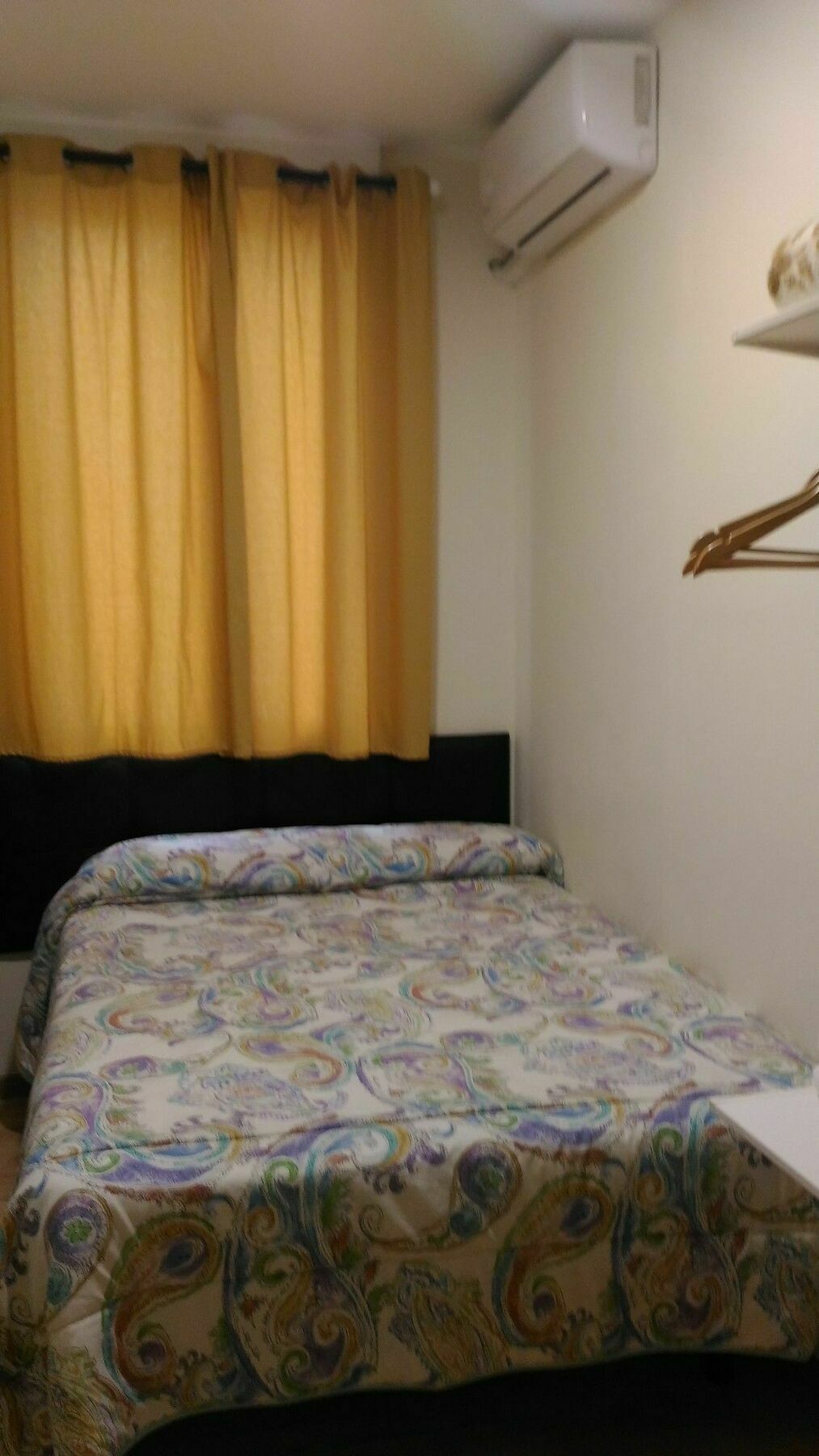 Hostal Jq Madrid 1 Exterior foto